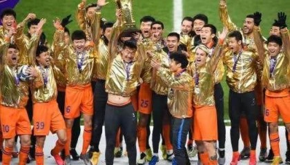 泰山连签强援成夺冠热门？中后场太强 LEO却成变数