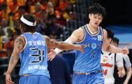 北京首钢15分大胜！广东宏远被淘汰，周琦爆发，徐杰0分